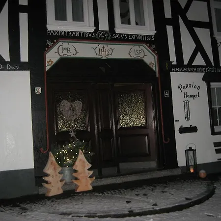 Hampel Casa de hóspedes 3*